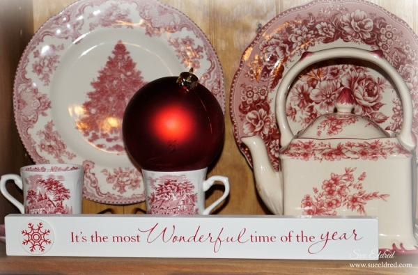 Christmas Dishes 211